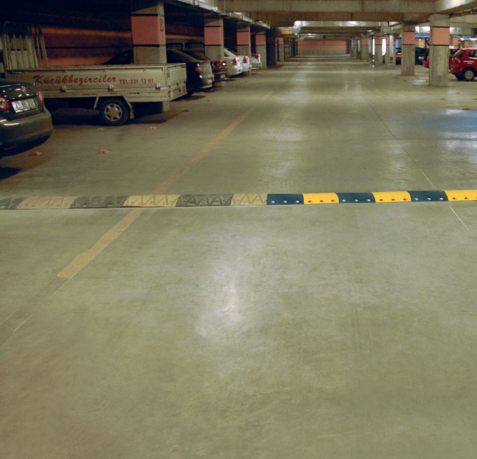 FlexCore Modular Speed Bump – 20 km/h (40 mm)