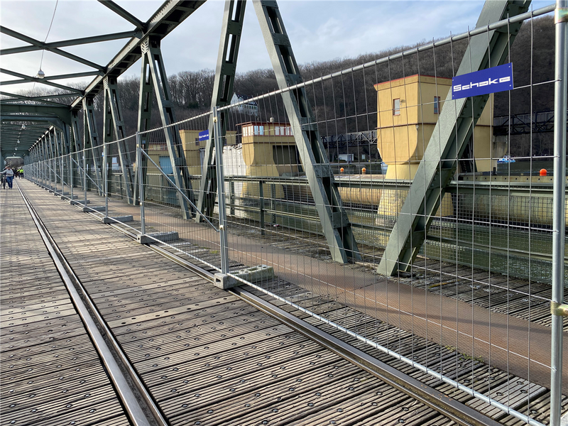 Mobile Fence Panel – Cloud