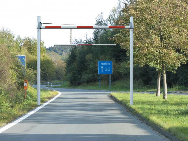 Fixed Height Restriction Boom