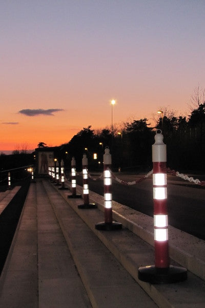 Post & Chain Barrier - Maxi Plus -