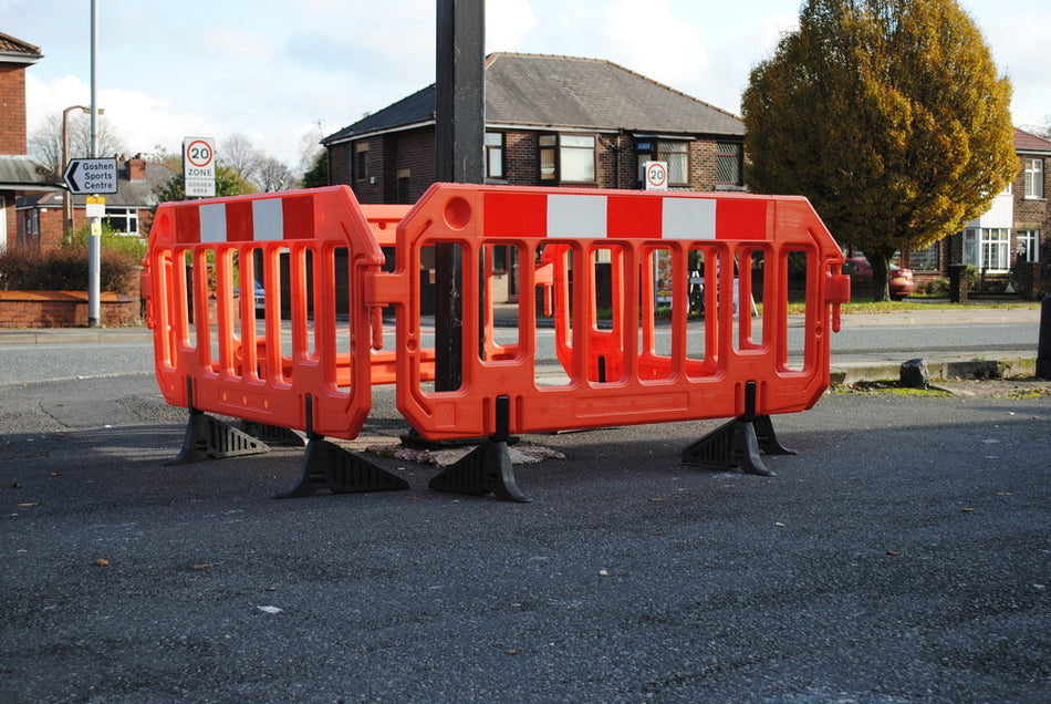 Plastic Guard Barriers - Stop -