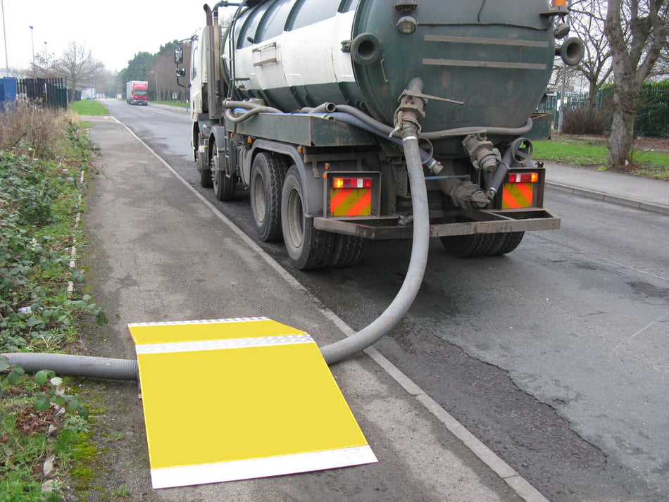 Pedestrian Hose & Cable Ramp (2080 x 995 x 235 mm)