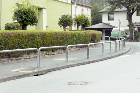 Anti-Nudge Hoop