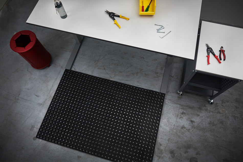Safe Step – Interlocking Anti-Slip Rubber Mat