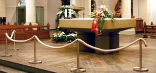 Beltrac Post & Rope Stanchion - Museum -